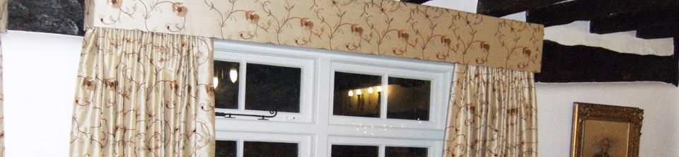Curtains Valence And Pelmets